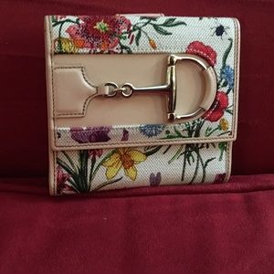 GUCCI Floral Tri-Fold Wallet